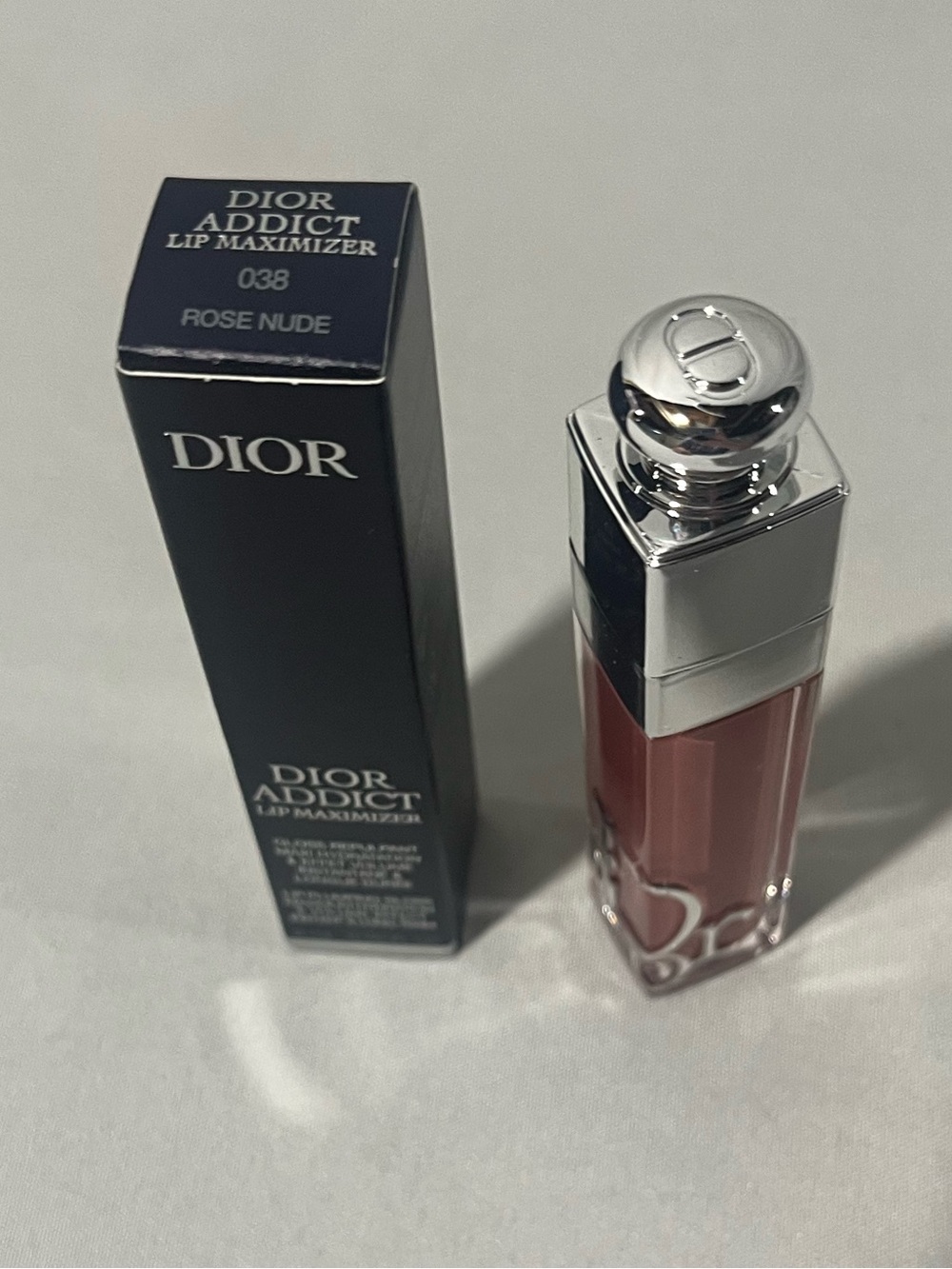 Dior Addict Lip Maximizer Lip Gloss — Rose Nude - Picture 2 of 2